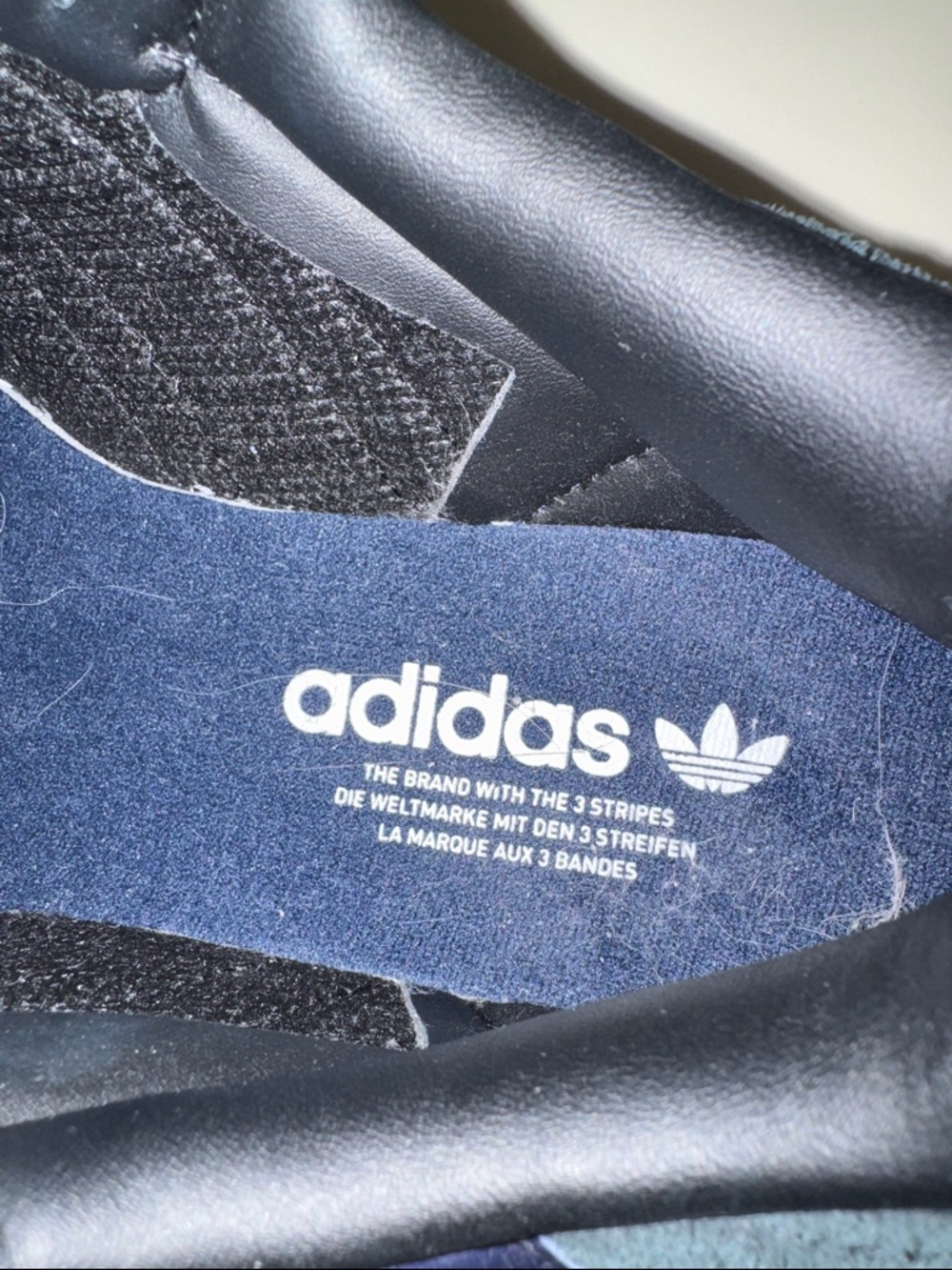 navy blue with white stripes adidas samba. size 7.5. leather upper. - Picture 5 of 8